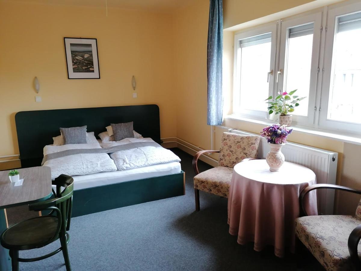 Apartmán Bianco Šoproň Exteriér fotografie