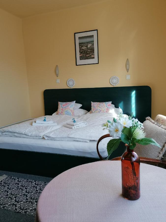 Apartmán Bianco Šoproň Exteriér fotografie