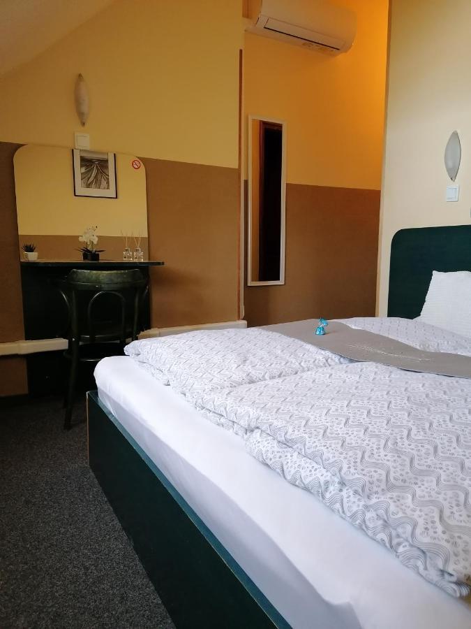 Apartmán Bianco Šoproň Exteriér fotografie