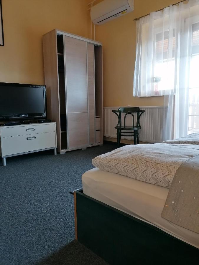 Apartmán Bianco Šoproň Exteriér fotografie