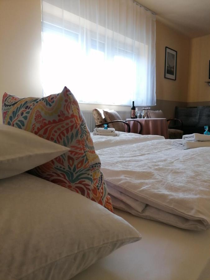 Apartmán Bianco Šoproň Exteriér fotografie